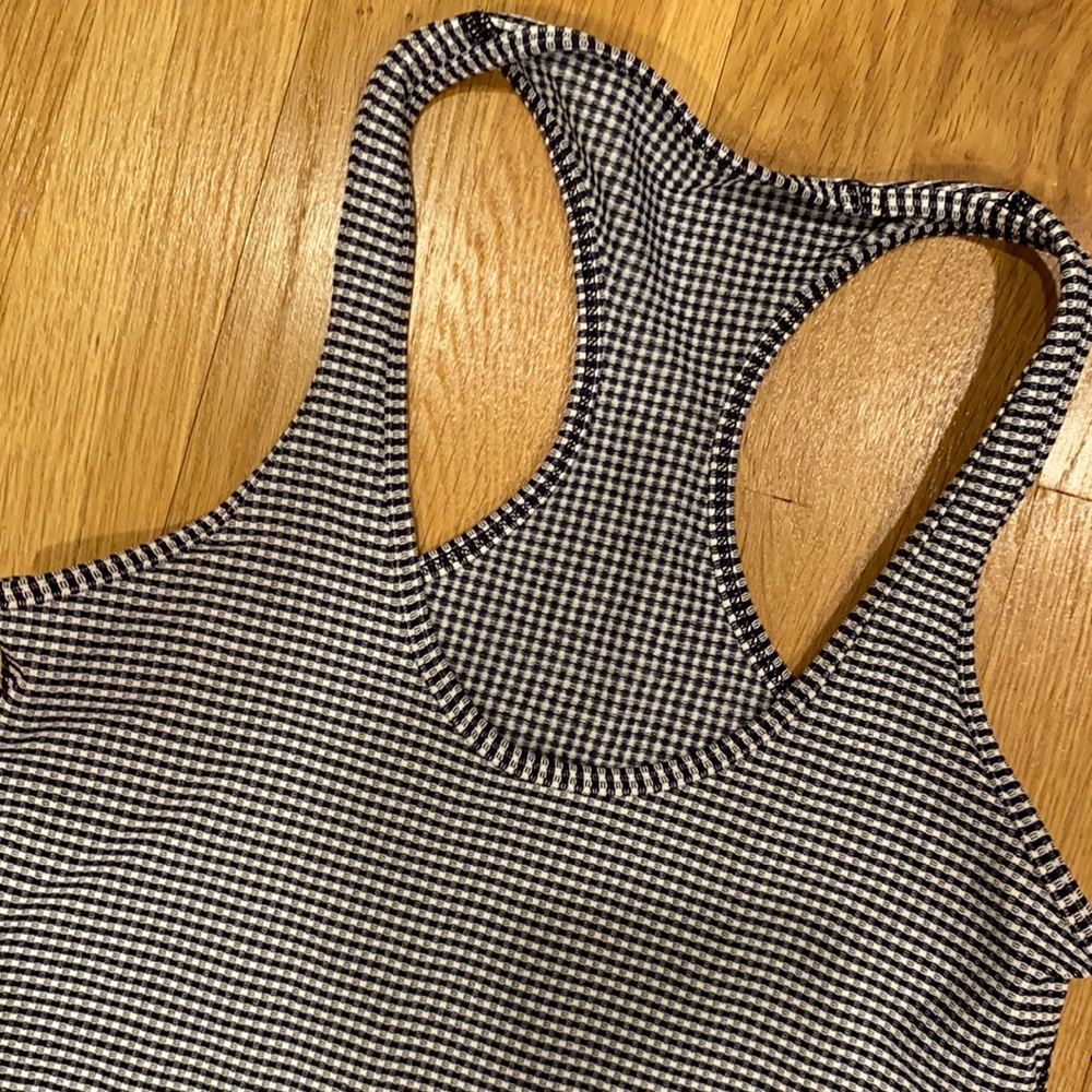 Lululemon Gingham Tank - Picture 6 of 9
